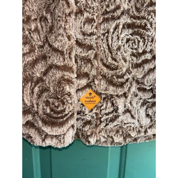 Simply Southern Small Faux Fur Sherpa Quarter Zip Pullover Brown - Picture 7 of 9